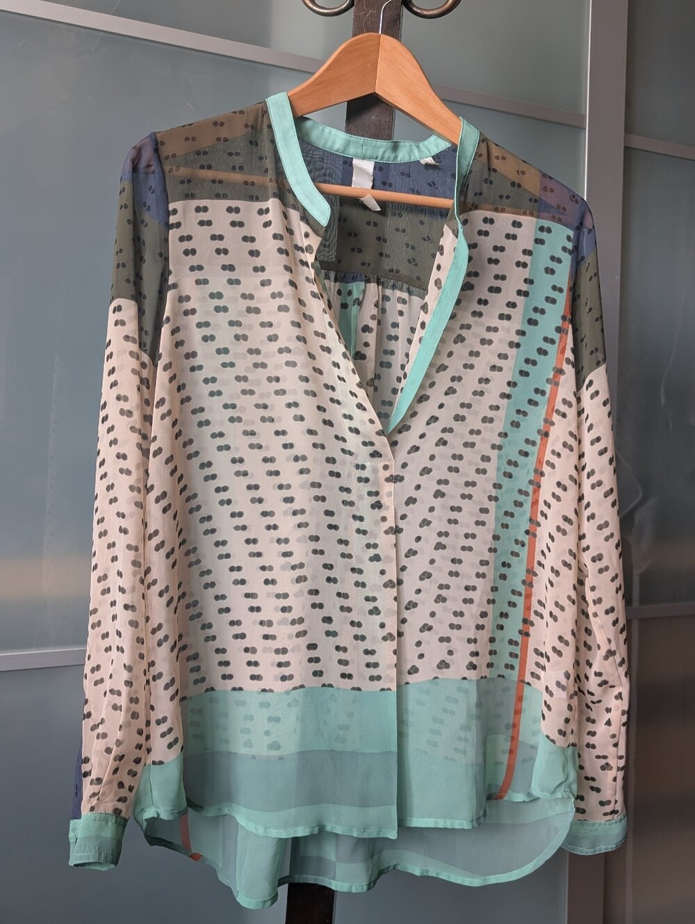 Anthropologie Lightweight Sheer Button-Front Blouse in Mint & Ivory - Large